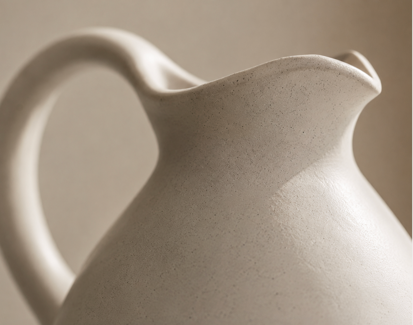 Avena Vase